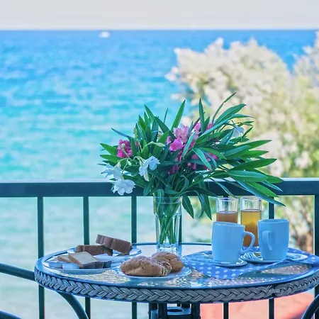 Psarou Apartment