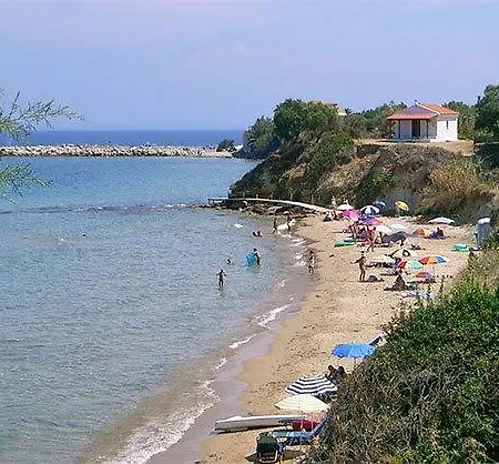 Psarou Apartment