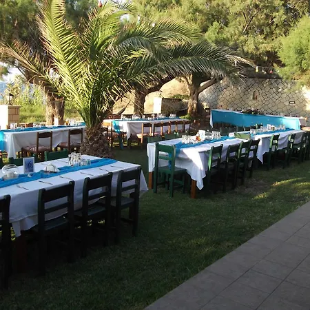 Apartment Psarou Amoudi