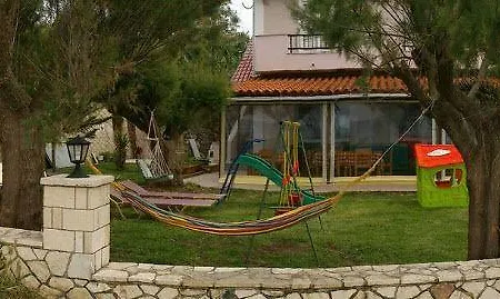 Psarou * Amoudi
