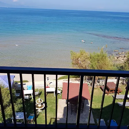 Psarou Apartment Amoudi