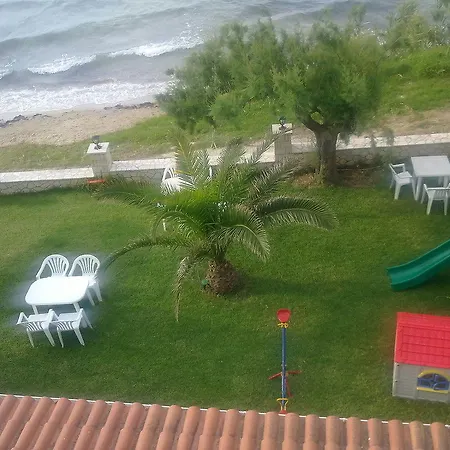 Psarou Apartment