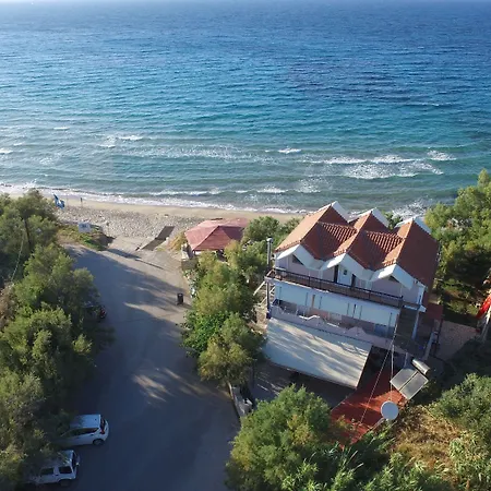 ψαρού στούντιος