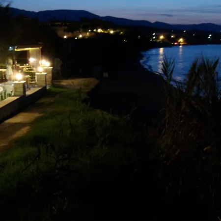 ψαρού στούντιος * Αμμούδι